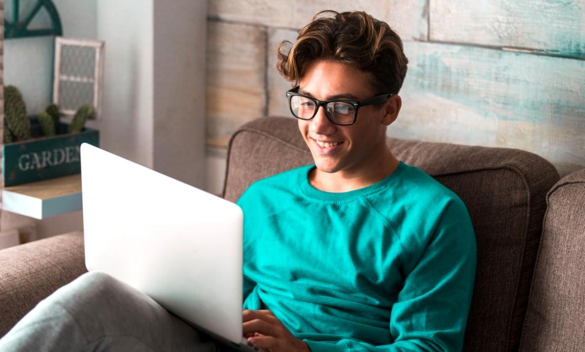 Platformă educațională interactivă Dralionvero